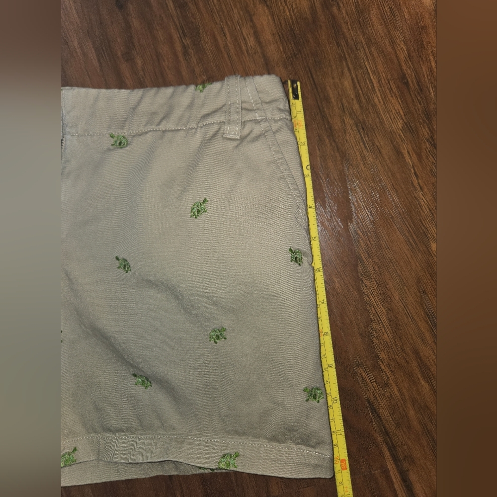 J. Crew Khaki Chino Shorts Beachy Turtle Embroidered Size 4 - Picture 7 of 9